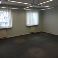 Lokal na sprzedaż